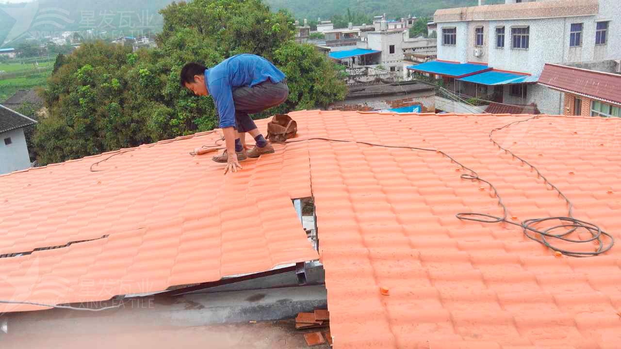 长春屋顶铺设安装合成树脂瓦时，牢牢记住这3点，就不怕屋顶出问题！